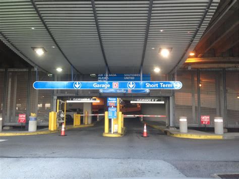 philadelphia international airport parking